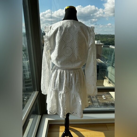 🆕 LILLY PULITZER 🧿 NWT Taviana Dress Resort White Circle Bloom Eyelet - Sz 12 - Picture 7 of 16